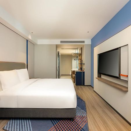 Holiday Inn Express Taizhou City Center By Ihg ภายนอก รูปภาพ