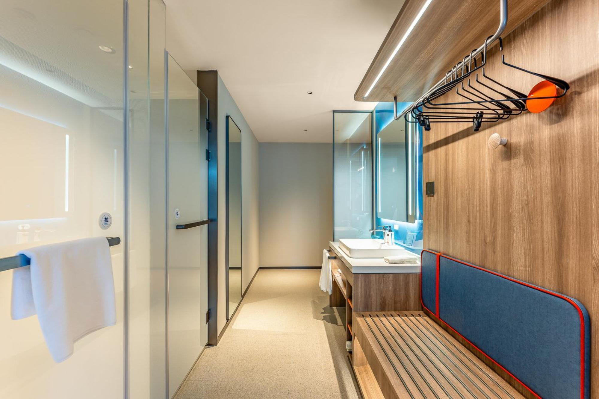 Holiday Inn Express Taizhou City Center By Ihg ภายนอก รูปภาพ