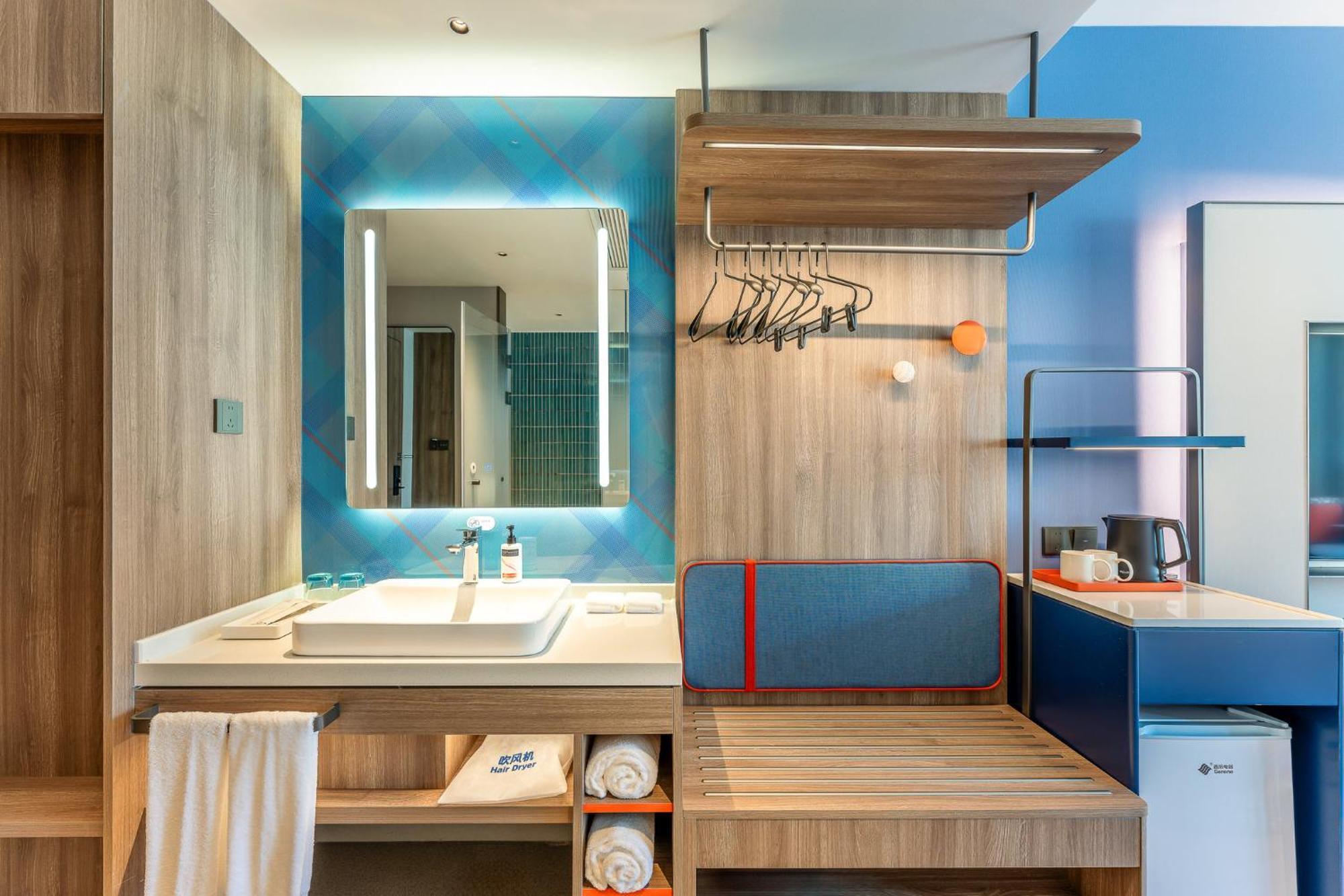 Holiday Inn Express Taizhou City Center By Ihg ภายนอก รูปภาพ
