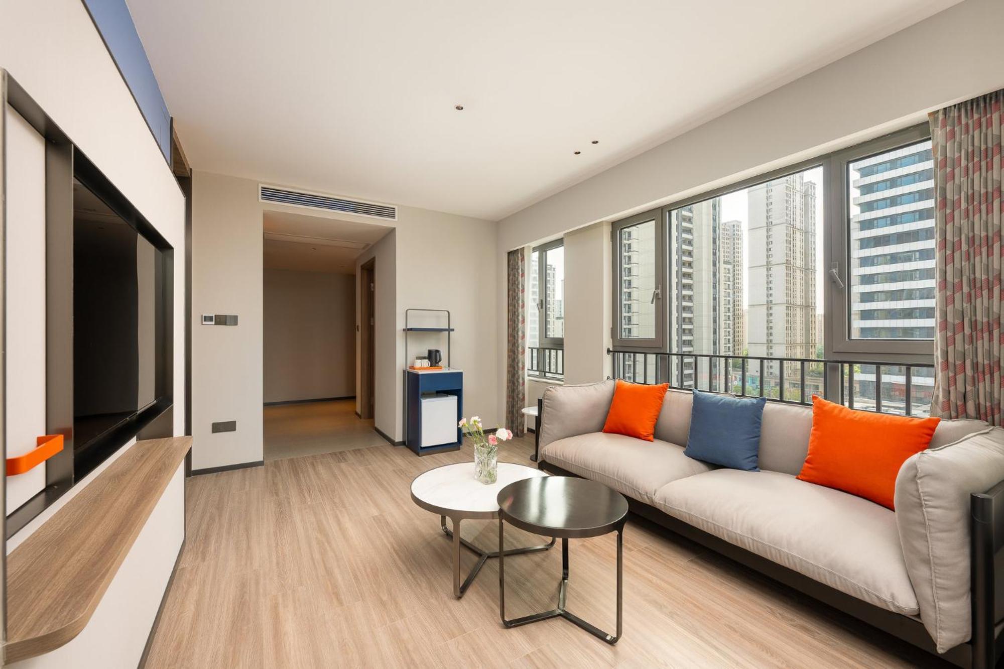 Holiday Inn Express Taizhou City Center By Ihg ภายนอก รูปภาพ
