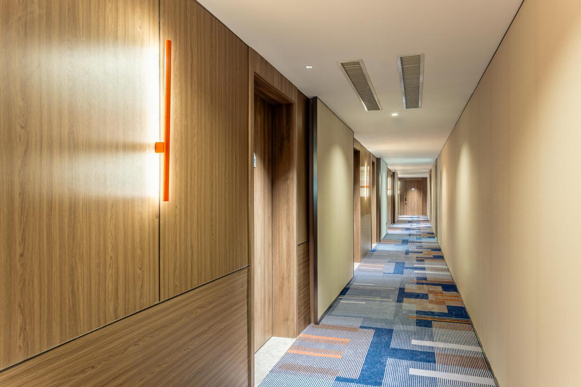 Holiday Inn Express Taizhou City Center By Ihg ภายนอก รูปภาพ