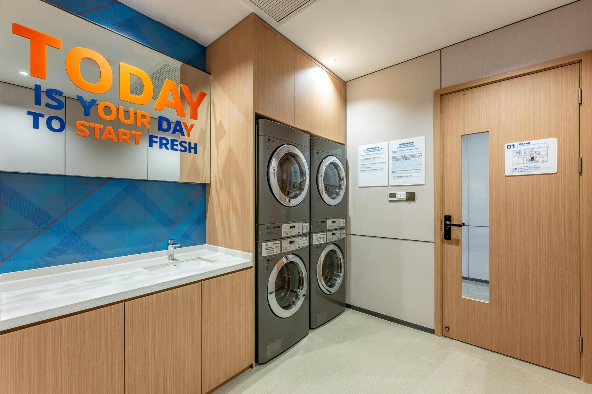 Holiday Inn Express Taizhou City Center By Ihg ภายนอก รูปภาพ